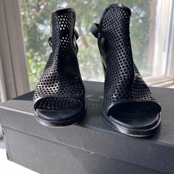 Rag & Bone Wyatt Sandal - Picture 2 of 5